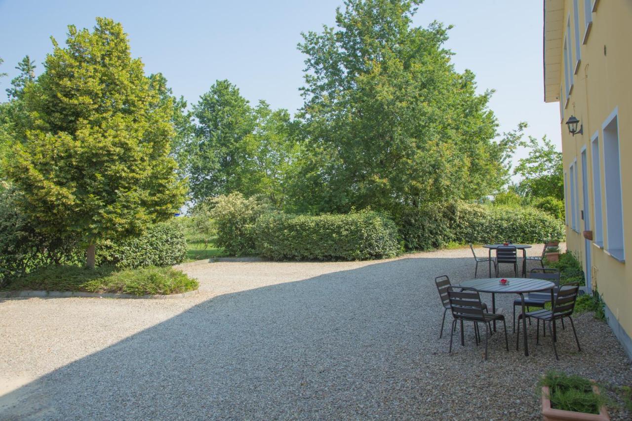 Agriturismo Il Brugnolo Скандиано Экстерьер фото